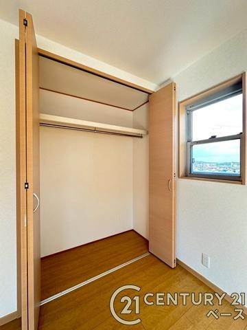 香芝市尼寺３丁目　一戸建の収納