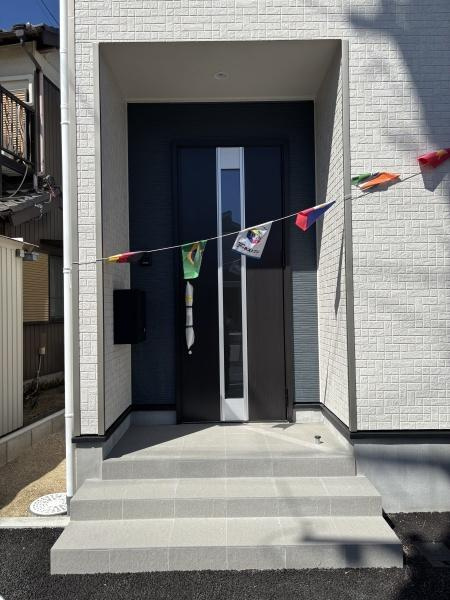 碧南市鴻島町第8　全2棟・1号棟の玄関|施工例