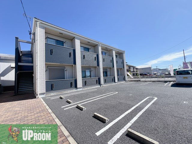 オアシス　ガーデンハイツのエントランス