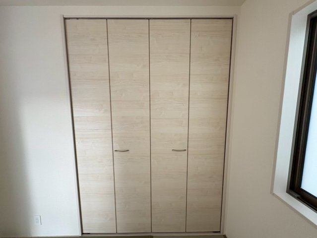 ■■八重瀬町伊覇第２－２号棟（全３棟）の収納