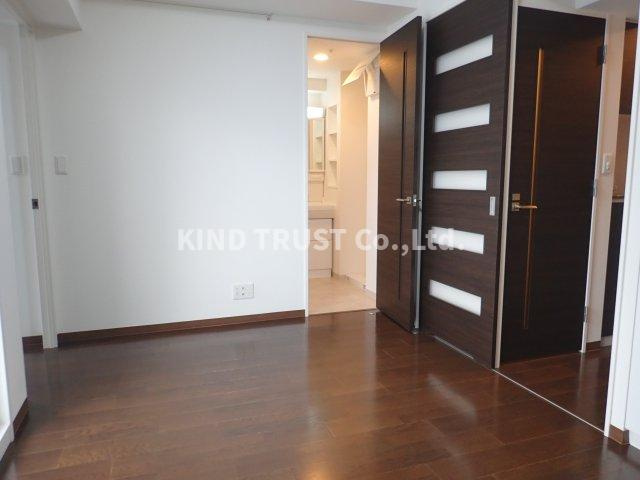 SK大阪天満宮プライマリーワンの居間・リビング|おしゃれな居間です