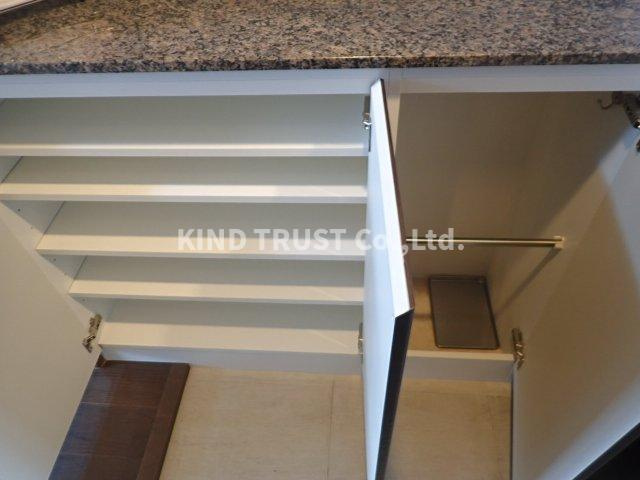 SK大阪天満宮プライマリーワンの収納|こまごまとしたものを収納できそうですね