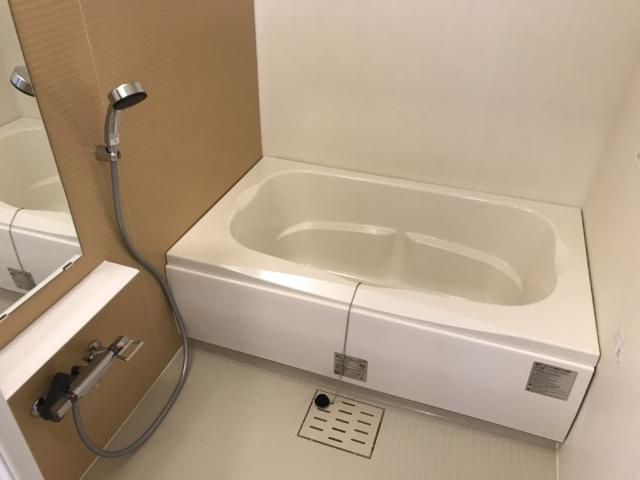 エイト・アヴェニューの浴室|バス