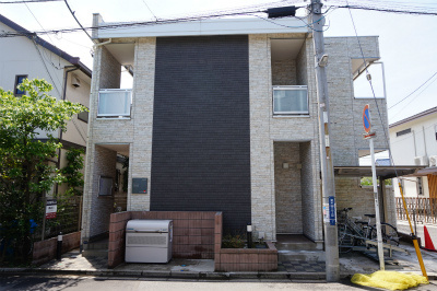 リブリ・新千葉のエントランス|建物の内部です