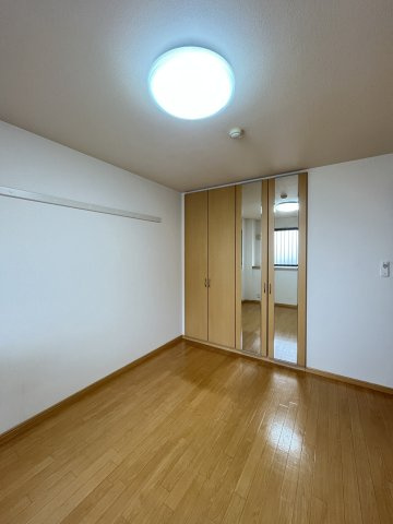 ティンカー・ベルの洋室