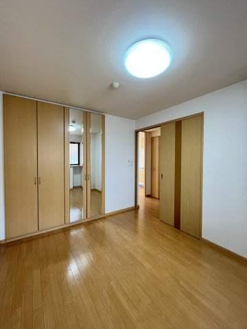 ティンカー・ベルの洋室