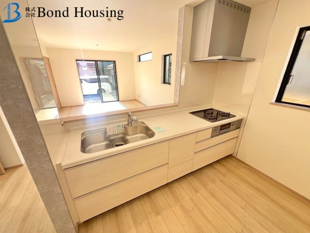 教育施設徒歩５分圏内　沢野2丁目　新築限定1棟のキッチン