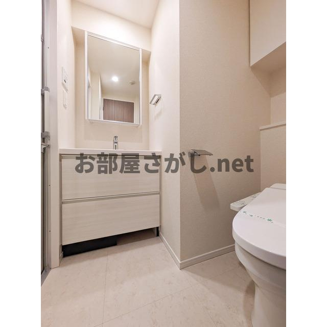 CORVAL大森 #品川区 #一人暮らし #ペットOK #高級賃貸の洗面所|明るい洗面所です