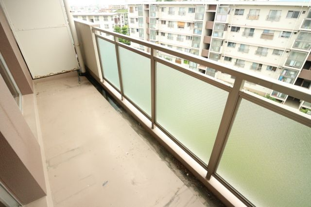 狩口台住宅34号棟のバルコニー