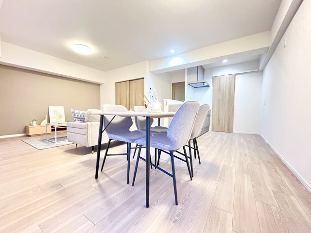 野中北スカイハイツの居間・リビング