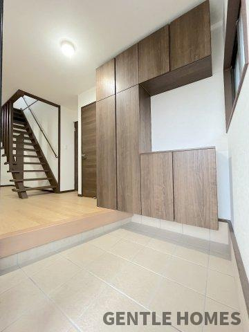 高雄5丁目戸建ての玄関