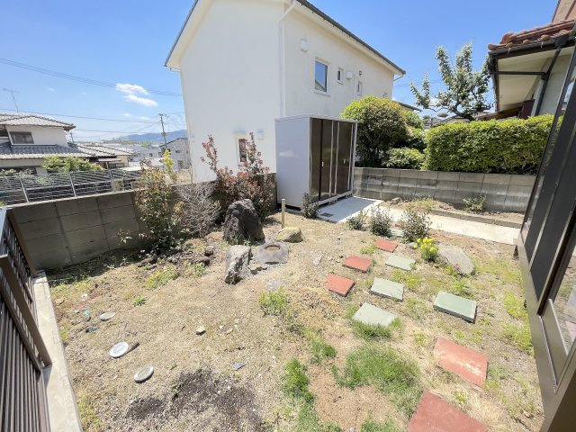 高雄5丁目戸建ての庭