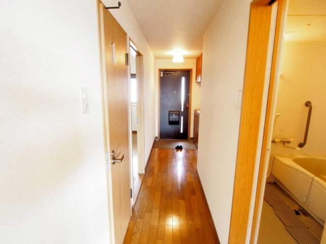 クレール安芸の玄関