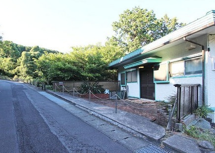 【前面道路含む現地写真】 | エンゼルフォレスト大川汐見崎　戸建