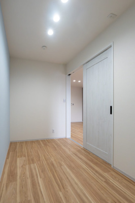 【洋室】 | エターナル大津