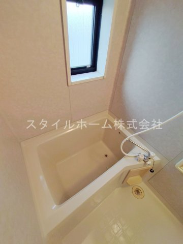 ユトリロ牛川の浴室