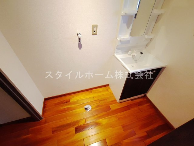 ユトリロ牛川のその他