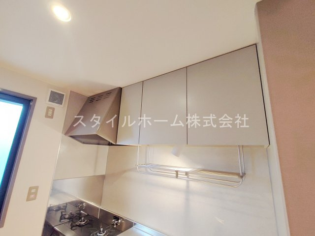 ユトリロ牛川のその他