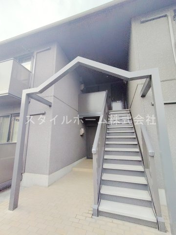 ユトリロ牛川のバルコニー