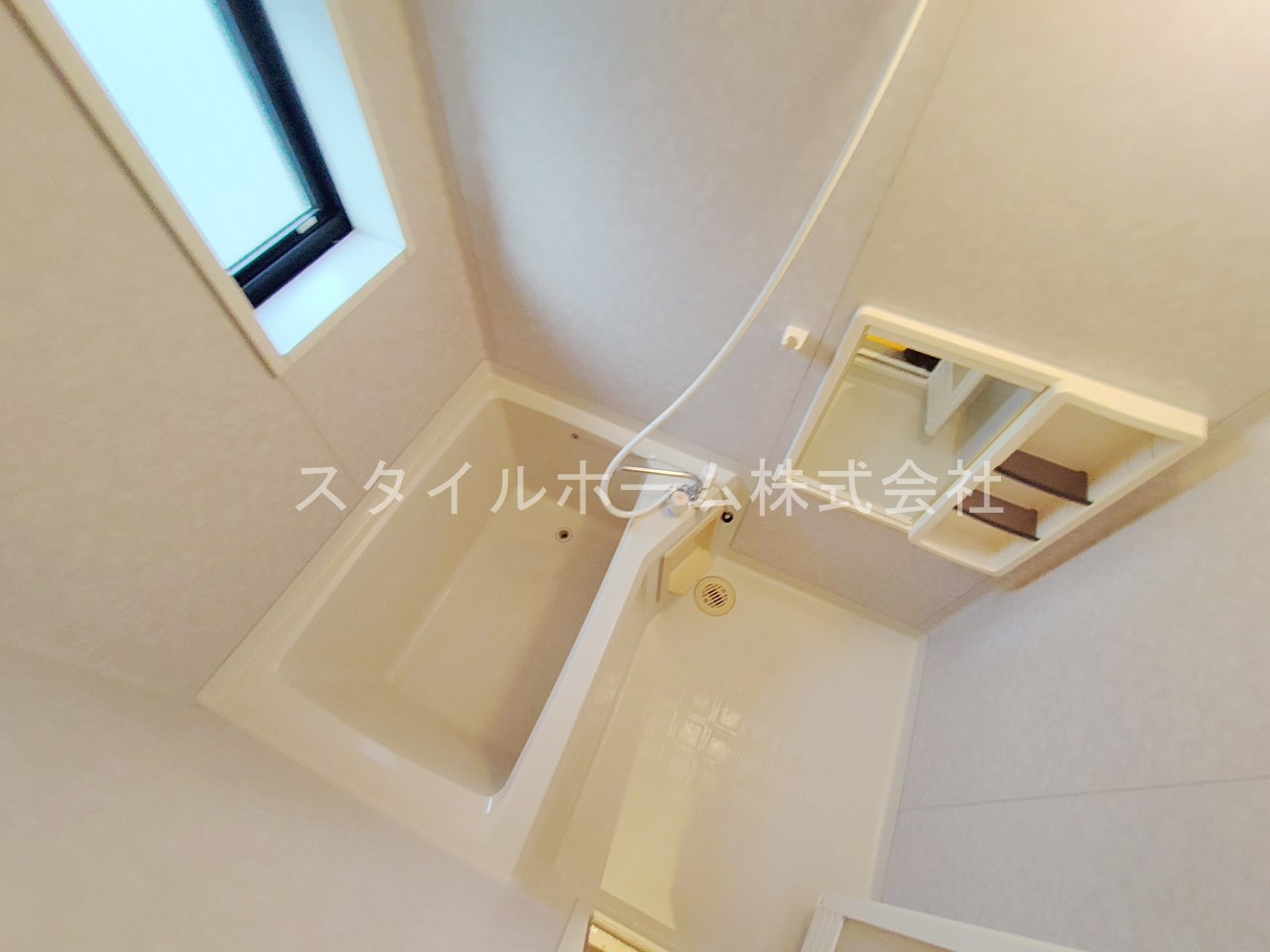 ユトリロ牛川の浴室