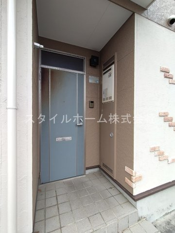 フレグラントパルCの玄関