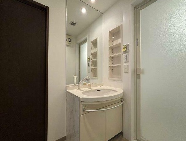 【洗面所】