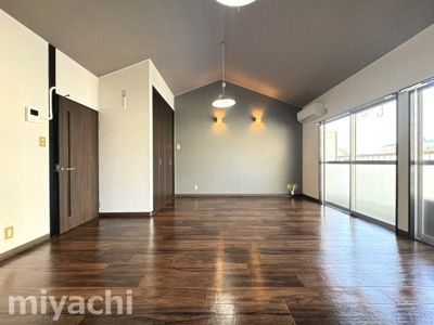 【居間・リビング】 | ハイツ阿部Ⅱ