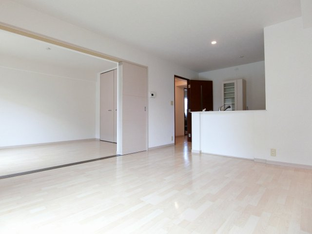 ラフィーネの居間・リビング|使いやすい居間です