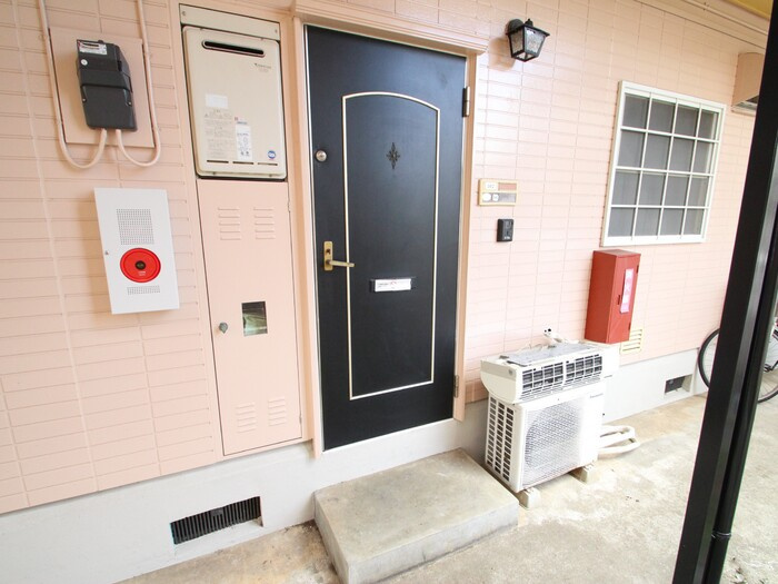 リーベンハイツの玄関