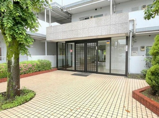 【中古マンション】リラティブ川越のエントランス|綺麗に保たれたエントランス