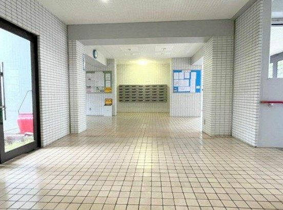 【中古マンション】リラティブ川越のエントランス|エントランス内部