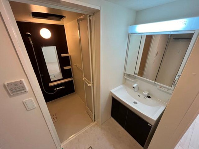 【洗面所】 | ローズハイツ福岡 | 洗髪洗面化粧台（イメージ）