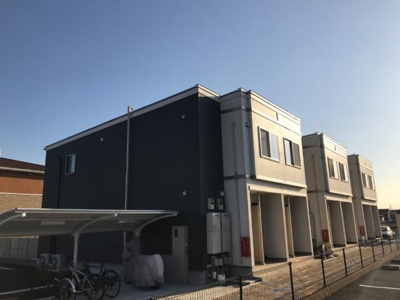 【エントランス】 | エタンセル | 外観写真（昼）