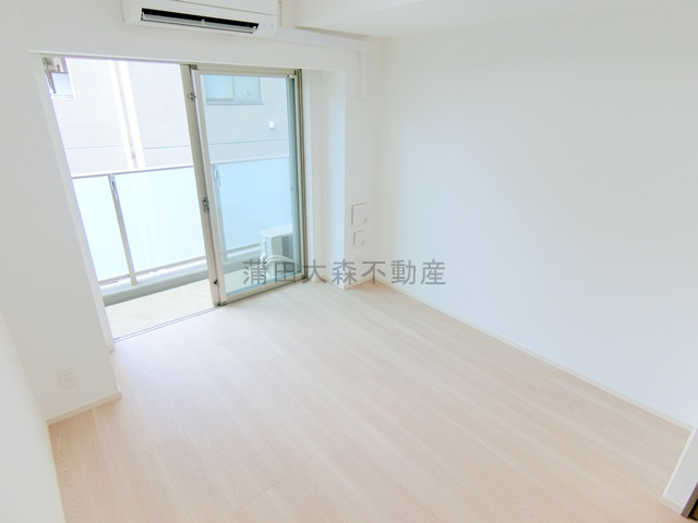 Augusta　Residence大森（オーガスタレジデンス）の居間・リビング