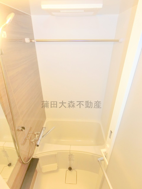 Augusta　Residence大森（オーガスタレジデンス）の浴室|浴室乾燥機能付きのお風呂