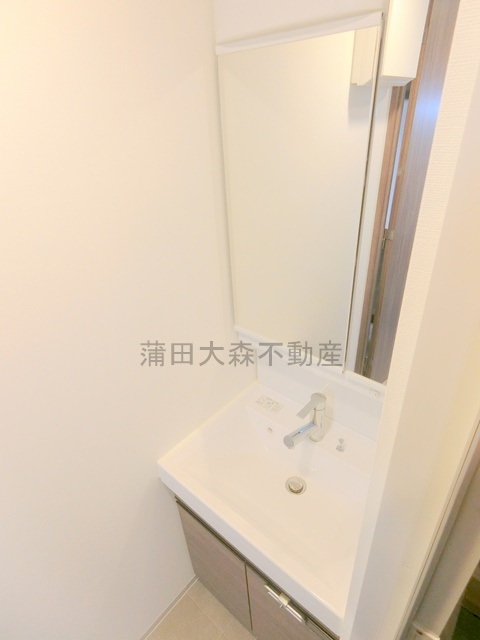 Augusta　Residence大森（オーガスタレジデンス）の洗面所|洗面脱衣所　独立洗面台