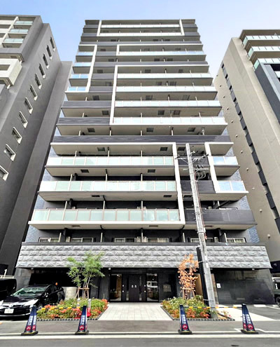 プレサンス堺筋本町ディスティニーの外観