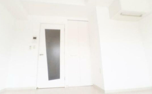 SERENiTE日本橋SUDの居間・リビング