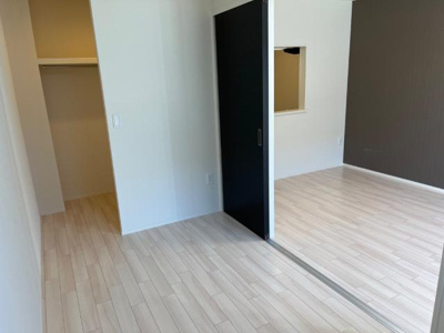 【内装】 | エルデ | 室内