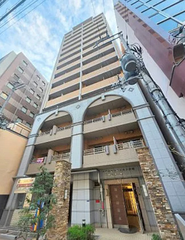 クラウンハイム北心斎橋フラワーコートの外観