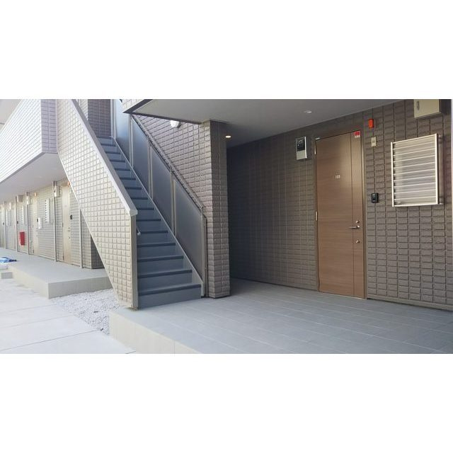 Ｓｕｎ　ｄｅｍｅｕｒｅ　Ｂのエントランス|毎日通るエントランスはこのようになっています