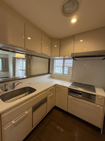 岩出市中島・中古戸建・114688のキッチン