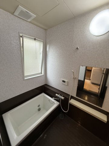 岩出市中島・中古戸建・114688の浴室