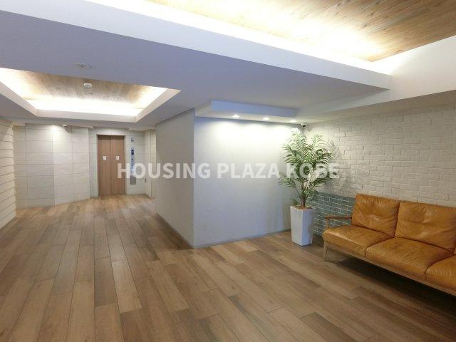 ワコーレ須磨ショアレーンのエントランス