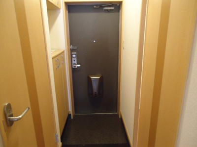 【玄関】 | フローラルコート | 玄関