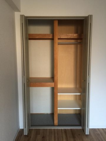 プラスワン芦屋の洋室|洋室7.8帖クローゼット