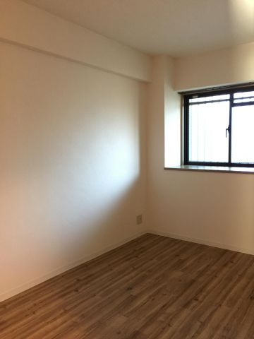 プラスワン芦屋の洋室|洋室5.8帖