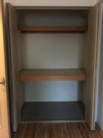 プラスワン芦屋の洋室|洋室5.8帖収納