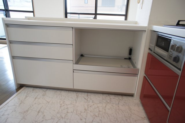 プラスワン芦屋のキッチン|キッチンでお料理をお楽しみください