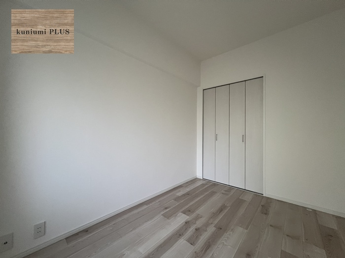 京橋南コーポ1号棟の洋室